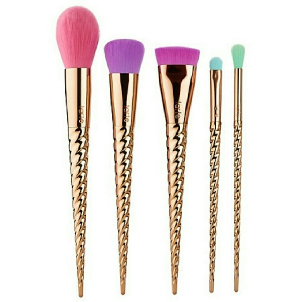 🍁HP 5/4/17🍁LE TARTE UNICORN BRUSHES🍁